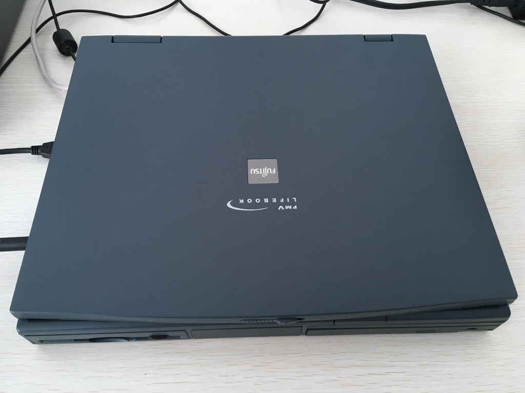 FUJITSU (富士通) FMV-LIFEBOOK FMV-686NU 回顾- cnVintage FUJITSU (富士通) FMV-LIFEBOOK FMV-686NU 回顾- cnVintage