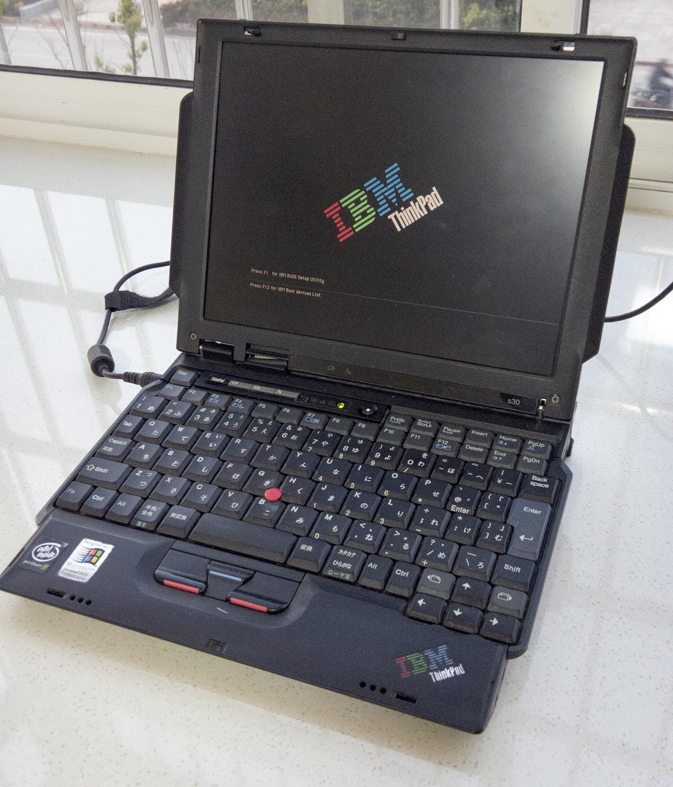 IBM ThinkPad iSeries s30 (Type 2639) 钢琴机评测展示- cnVintage